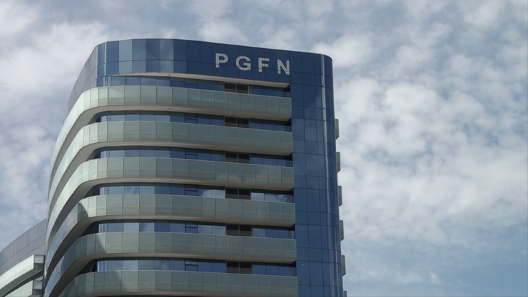 PGFN regulamenta dispensa de garantia em ações judiciais: Entenda os impactos da portaria N° 95/2025.