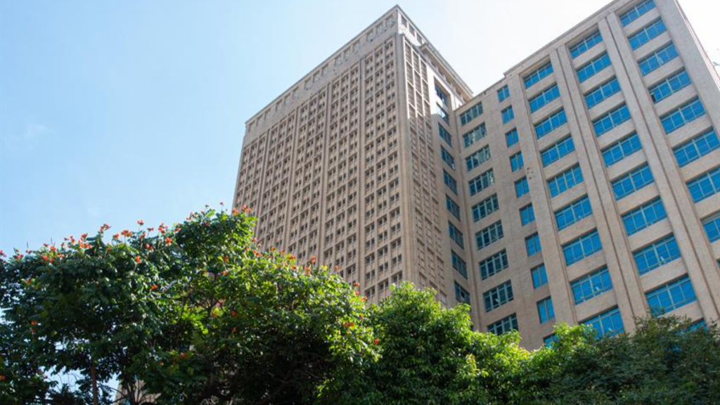 Sefaz-SP limita créditos de ICMS sobre insumos intermediários: impactos e posicionamento jurídico